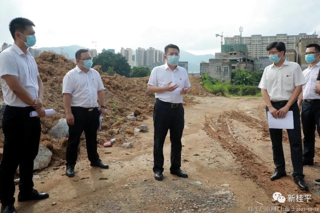 韦庆强带队调研四路提升改造工程项目建设和城镇棚户区改造情况