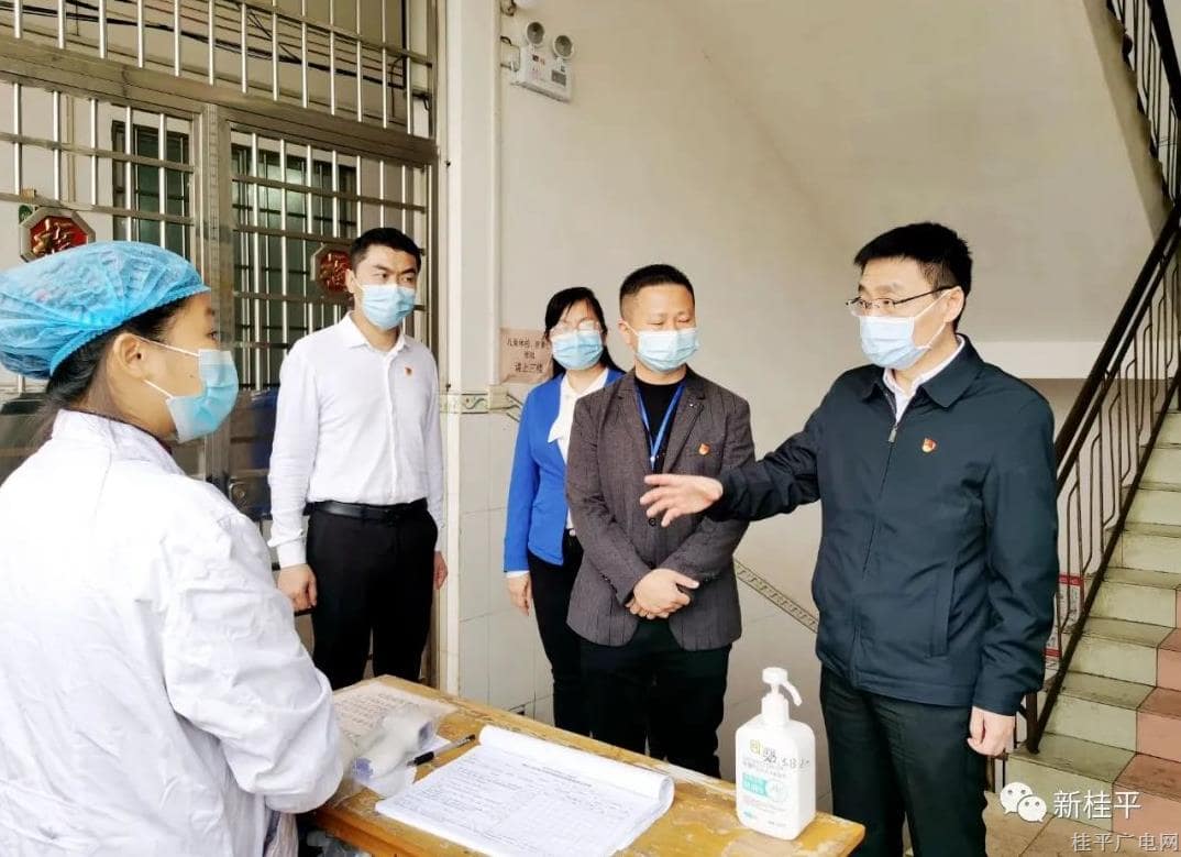 蒋建伟到社坡镇调研疫情防控工作
