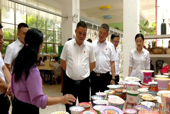 桂平市开展“同心共筑民族情捐资助学促发展”2022年“六一”儿童节暨乡村振兴爱心慰问活动