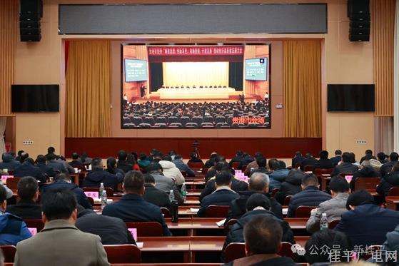 黄创优在贵港市坚持“解放思想、创新求变，向海图强、开放发展”推动经济高质量发展大会发言